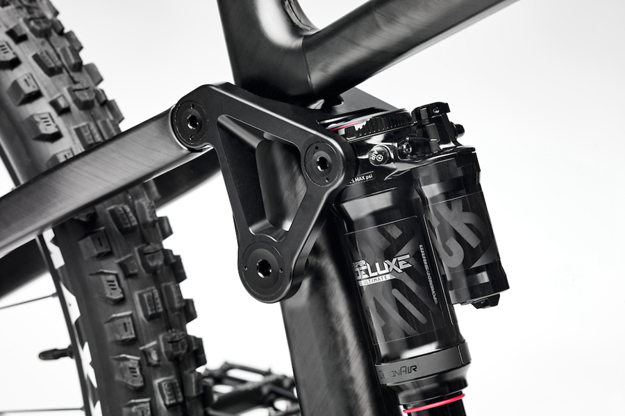 一万左右的enduro车架,全碳enduro车架