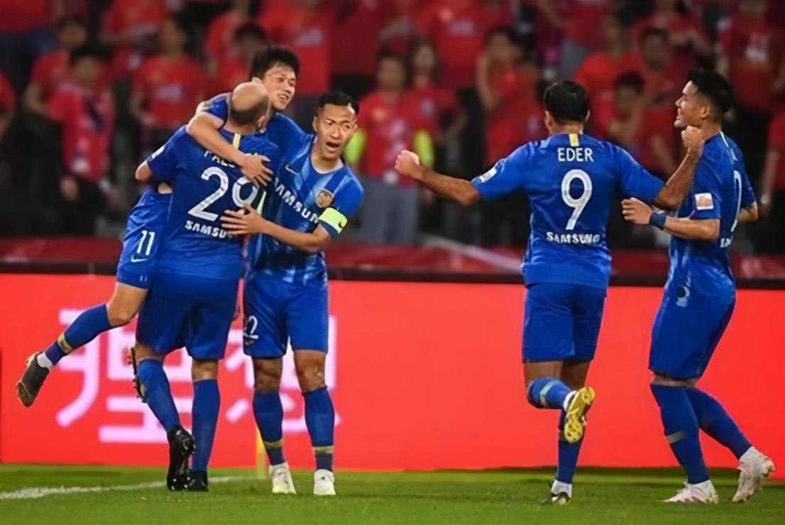 亚冠赛场本土球员显威风，外援隐身究竟为何？足协真有远见（转）