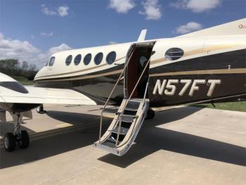 私人飞机制造巨头比奇：从二战时为美军提供军机，到今日被17岁少女偷飞机，究竟有着怎样的魅力？