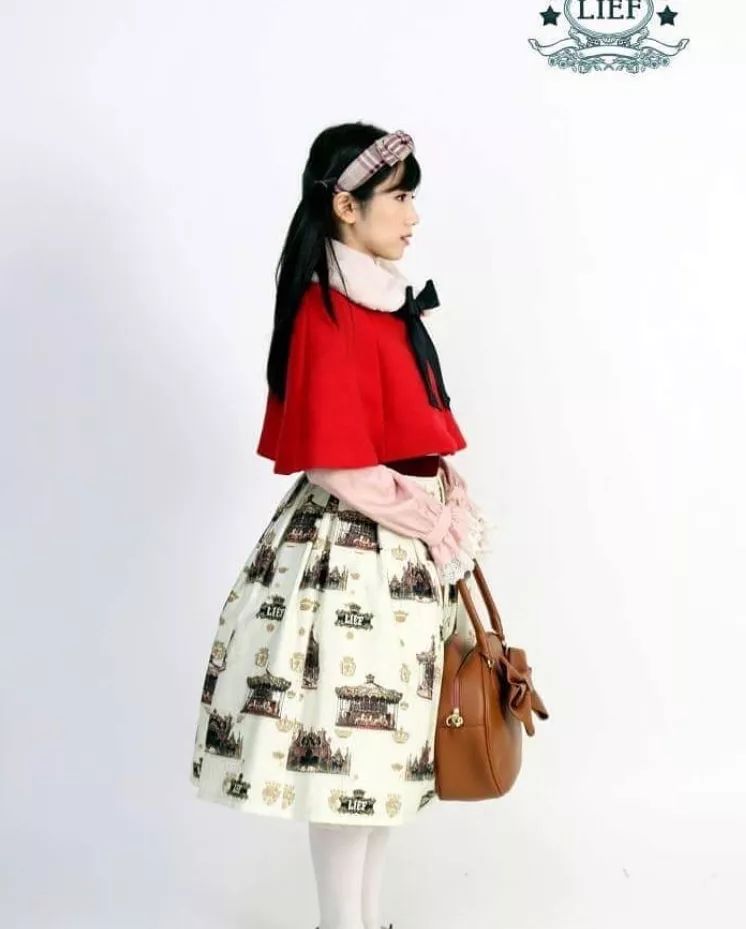 甜美系洛丽塔洋装图片,夏季黑色洛丽塔洋装