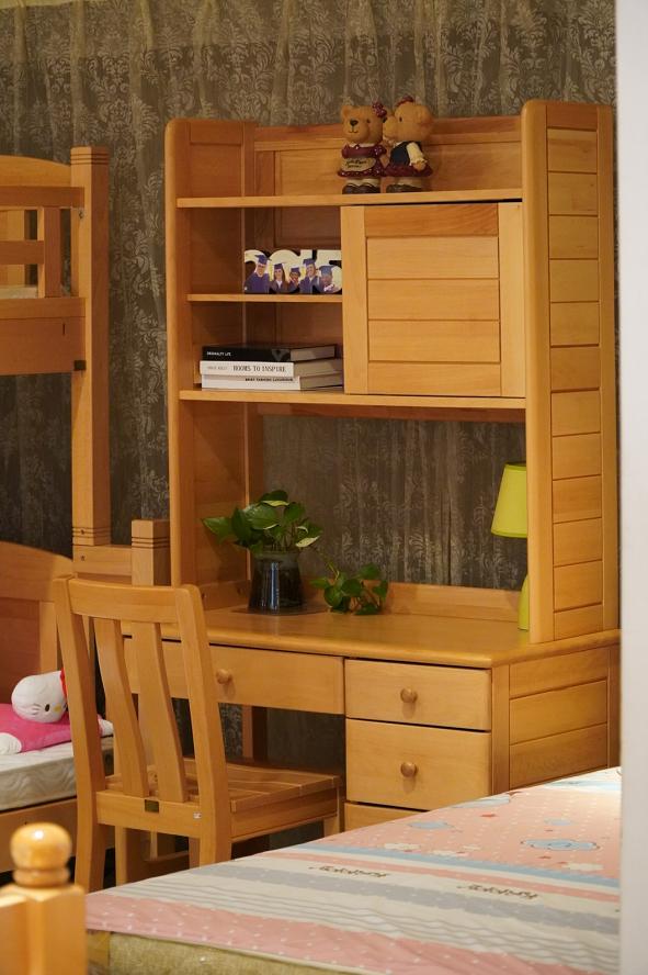 得胜家居,得胜家居世纪城店民宿原木