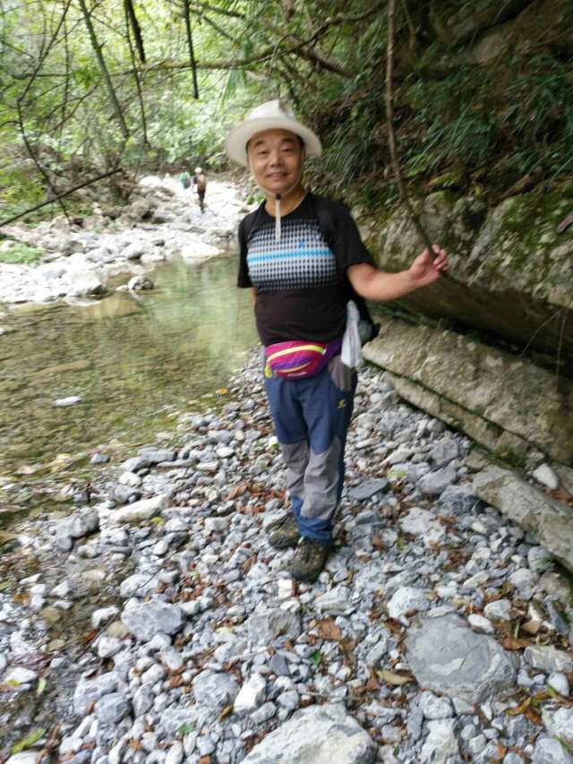 西漂湾瀑布群,建始西漂湾瀑布群