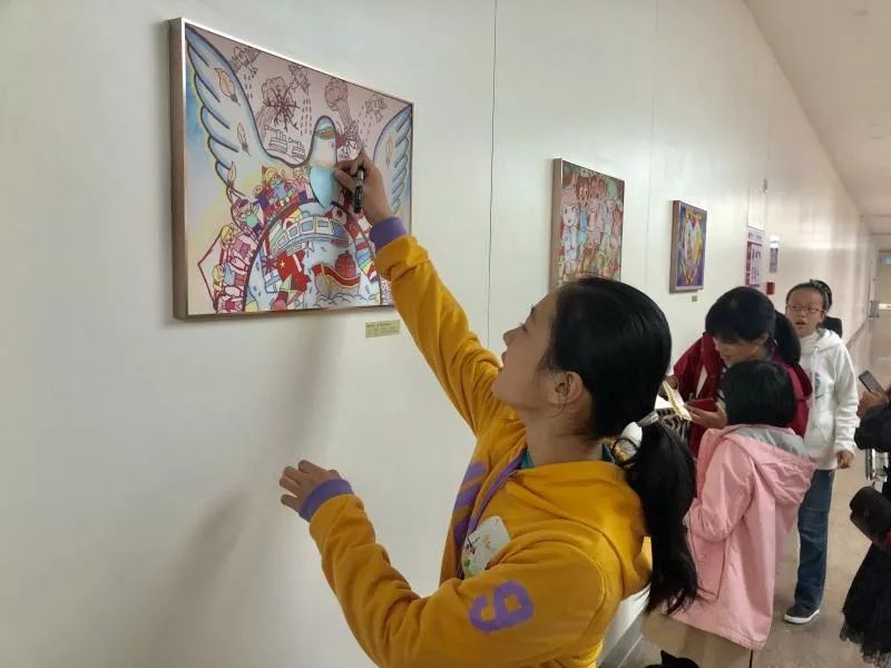 首届“国际医学杯”少儿绘画大赛颁奖典礼成功举办