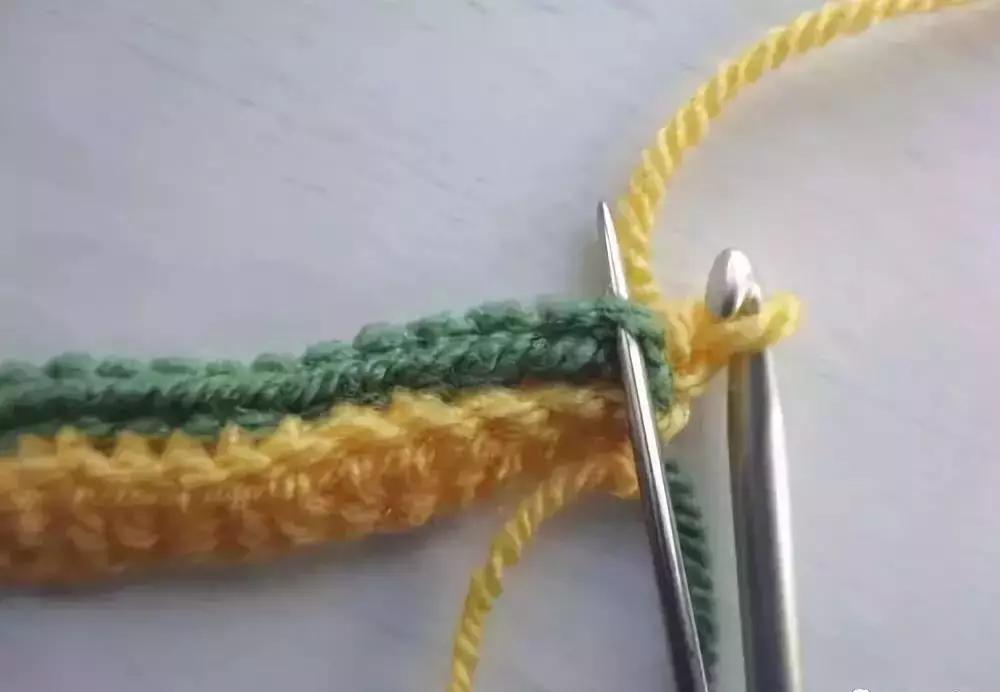 南瓜挂件钩针教程,钩针南瓜小挂件图解