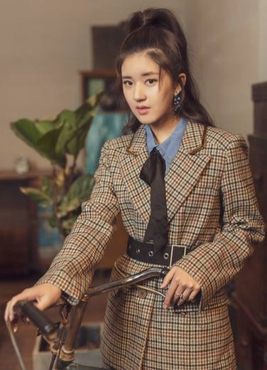 女人扎马尾辫好吗,如何正确的扎马尾不会秃头