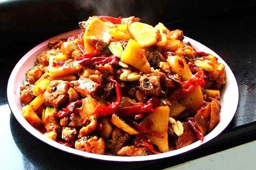 五黑鸡的养殖技术规程最新,和田尼雅黑鸡价格表