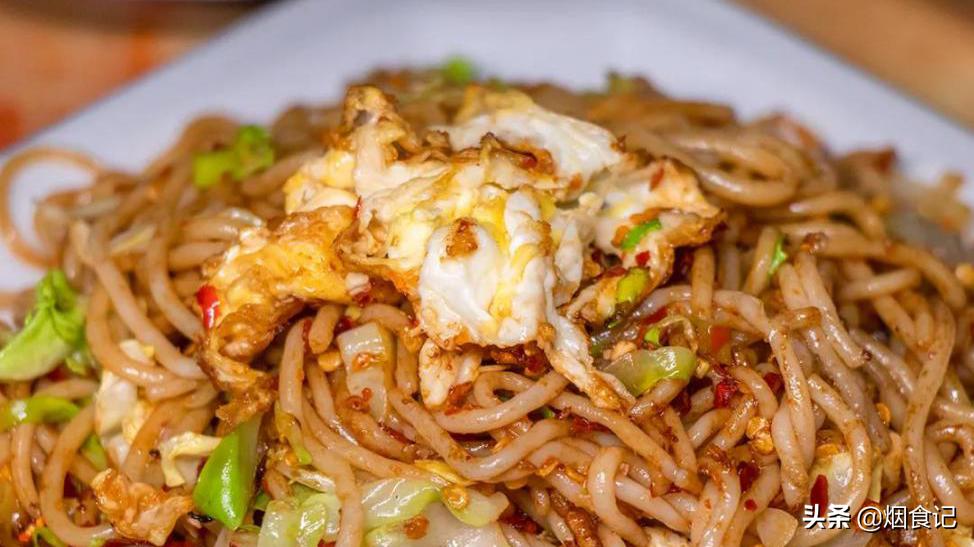 瓦罐里面特色美食,藏在陶罐里的百年风味