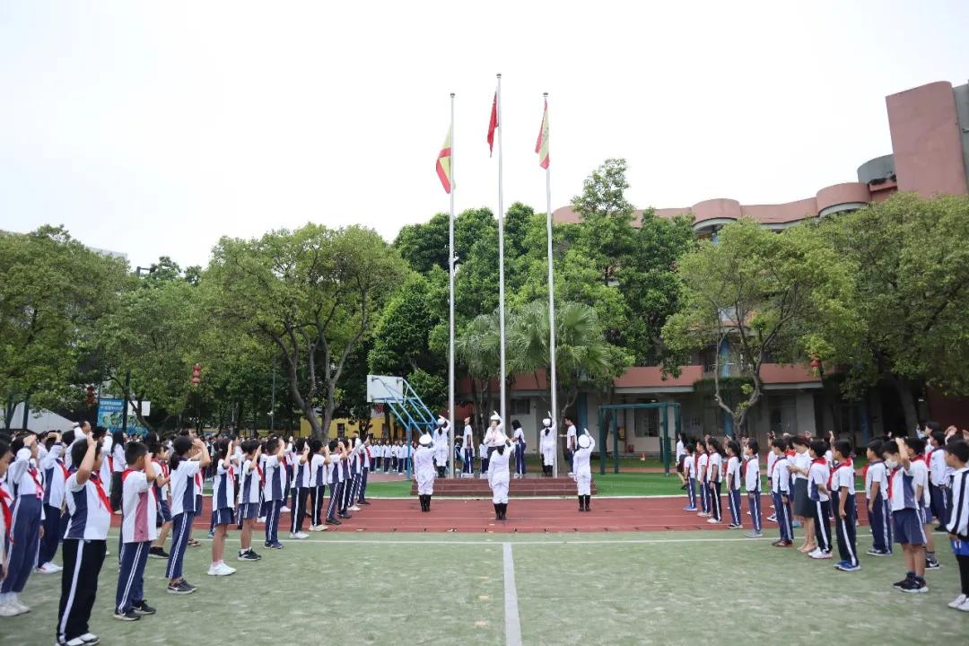 我骄傲我是中国人英语课,我骄傲我是中国人朗读比赛