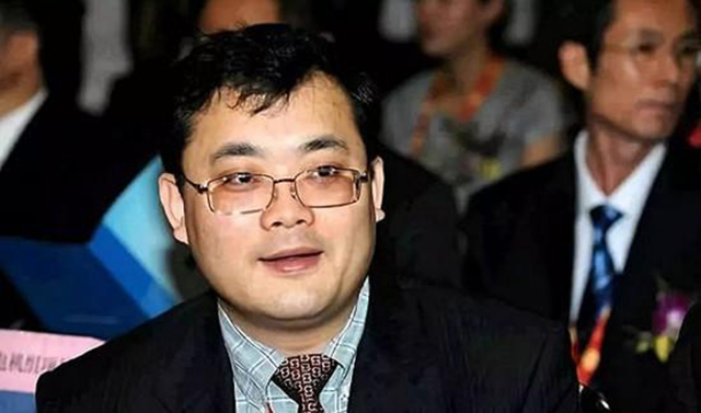 曹德旺儿子宁创业不接班,成立集团资产上亿,蒋勋：我佩服的富二代