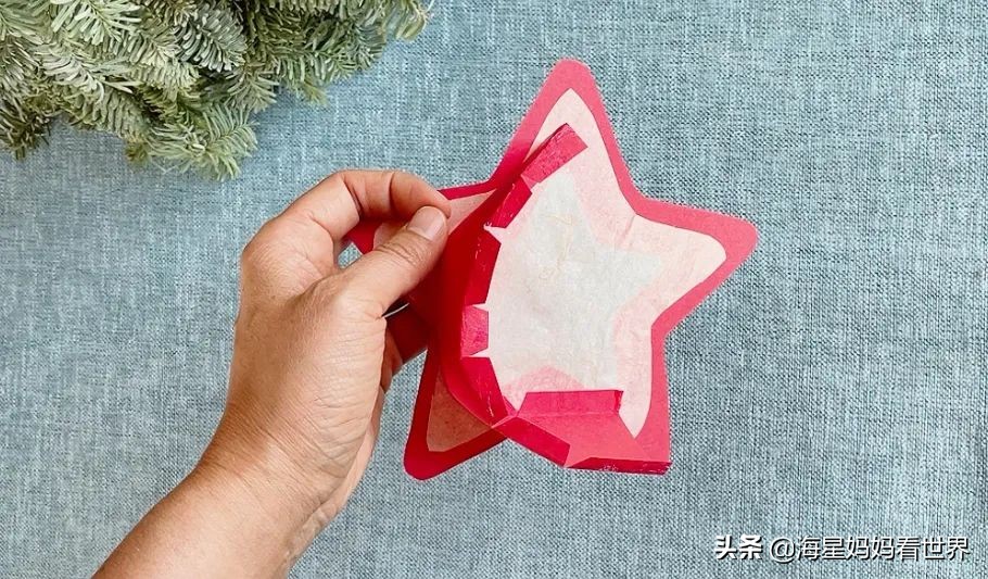 春节喜气洋洋大红灯笼高高挂,红红火火喜气洋洋百家姓灯笼