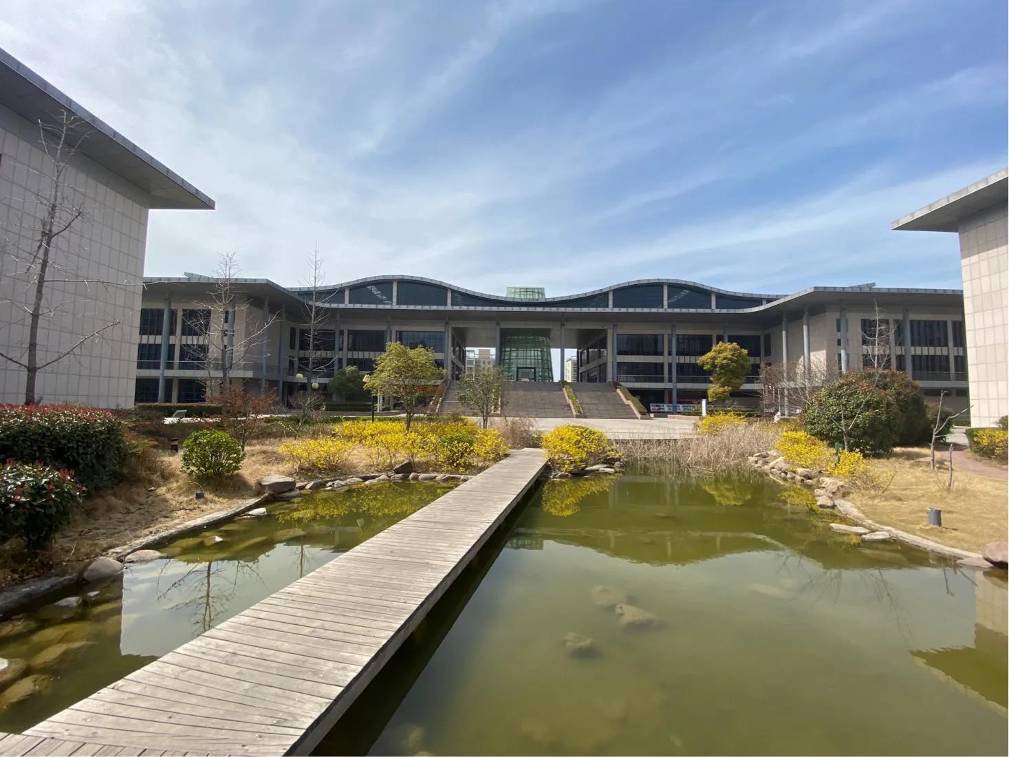 娌侀槼鏈辫浇鍫夌邯蹇甸鐓х墖,娌侀槼鐨勫巻鍙插悕浜烘湵杞藉爥