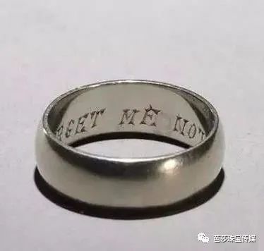 七夕送什么口红不会出错,七夕送女朋友口红送几支合适