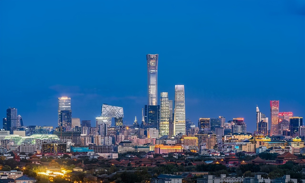 成都反超上海,重庆天津成都