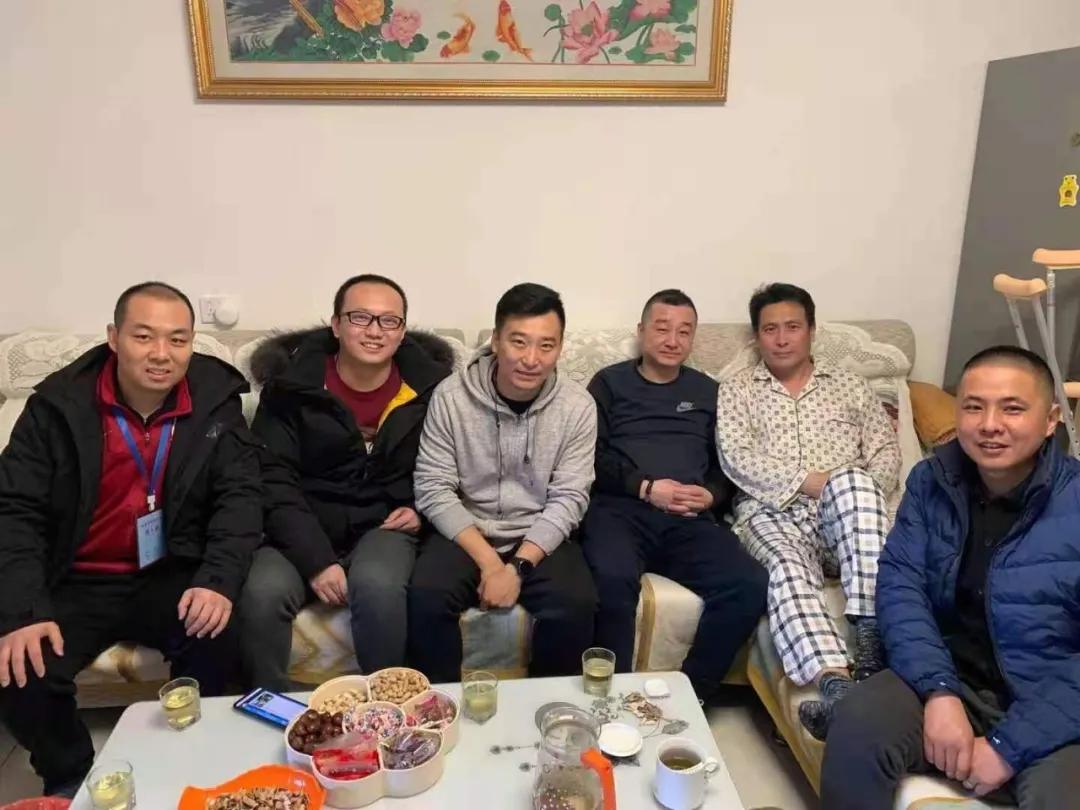 足球老将的故事简介,足球少年的故事