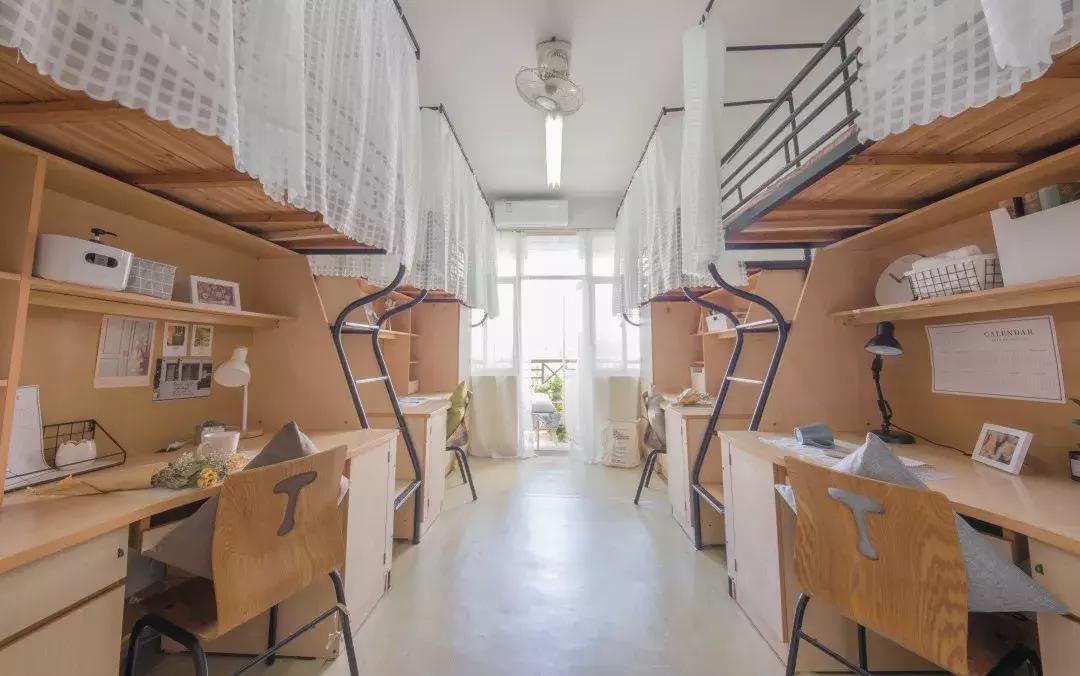 宜家风的寝室?网友又酸了:浙大的寝室,不是我的寝室!