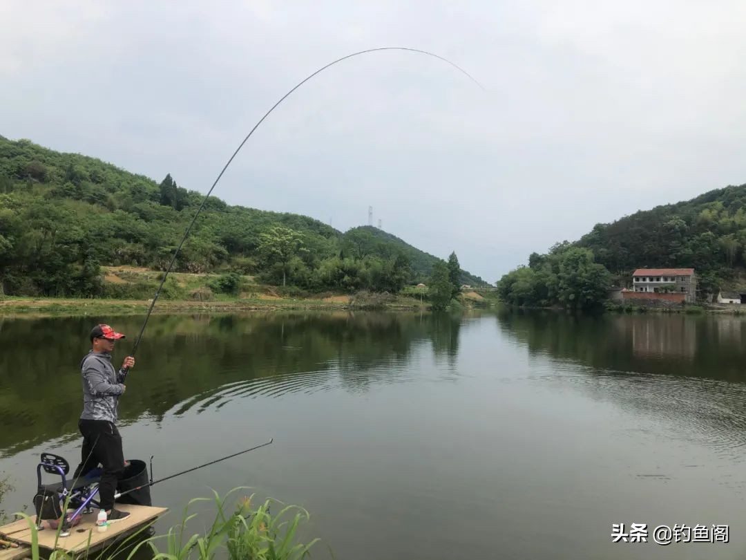 9块9包邮鱼竿怎么样,实测拼夕夕特价鱼竿