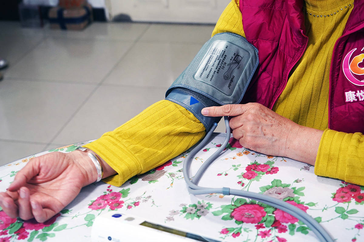 脉搏波血压计rbp-2100怎么用,脉搏波血压计6600准确吗