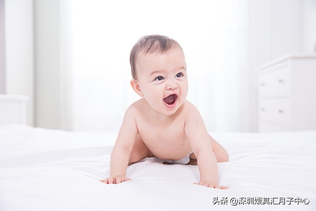 舌苔白厚有齿痕是什么原因及治疗,宝宝舌苔白又厚是怎么回事