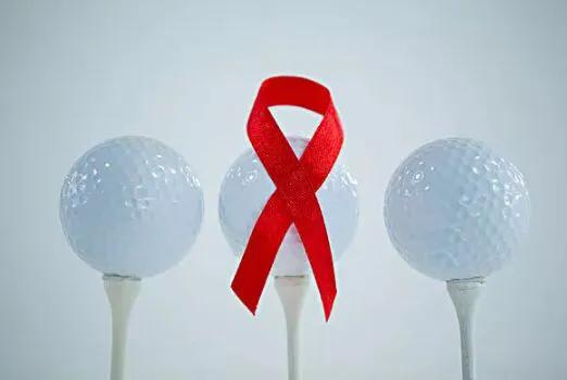 如果同事得了新冠你应该怎么办,不幸感染了hiv该怎么办