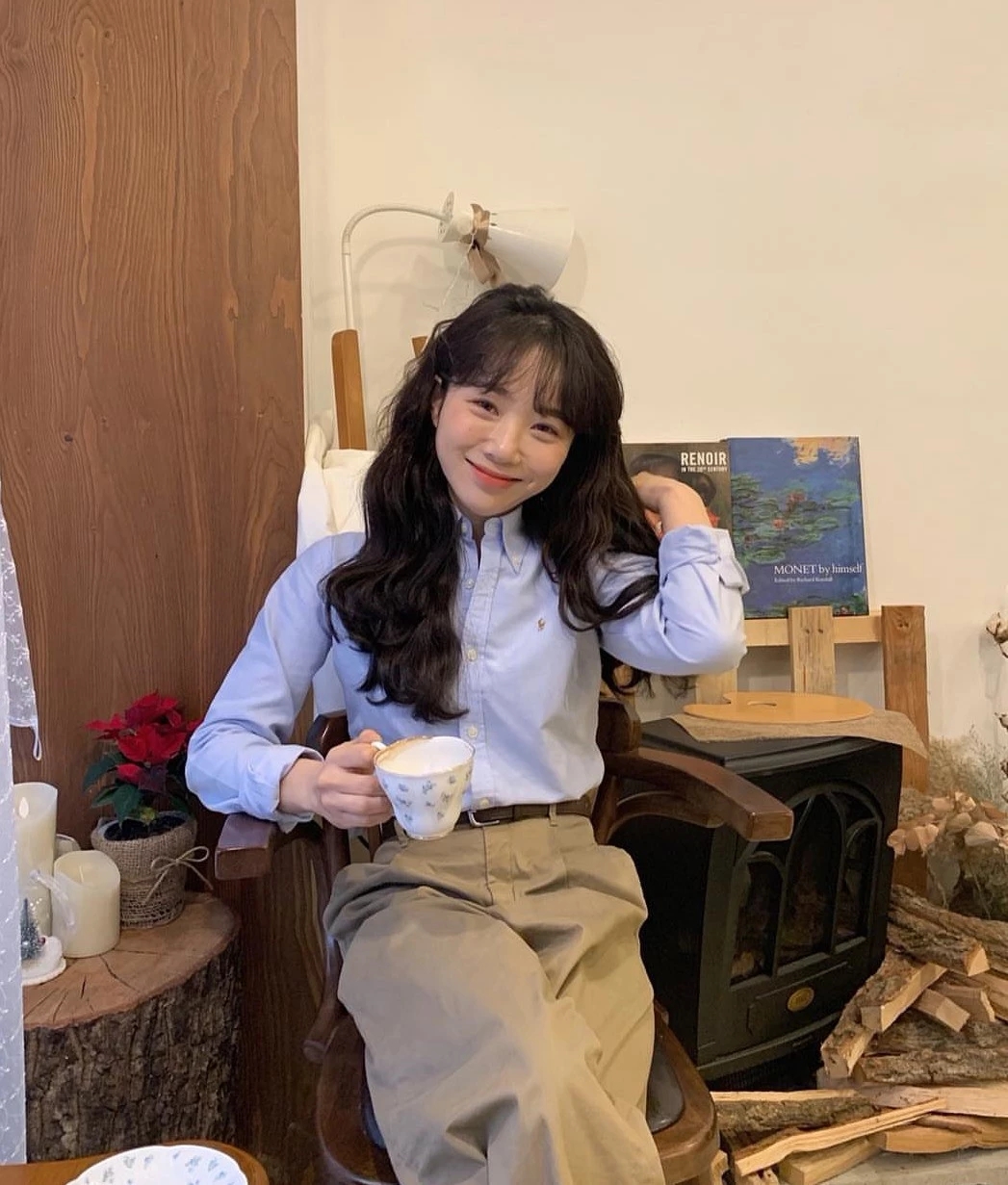 懒卷短发,懒卷是什么意思