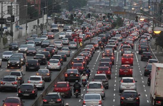 车辆油耗高老司机三招轻松解决,车辆油耗高怎么降下去