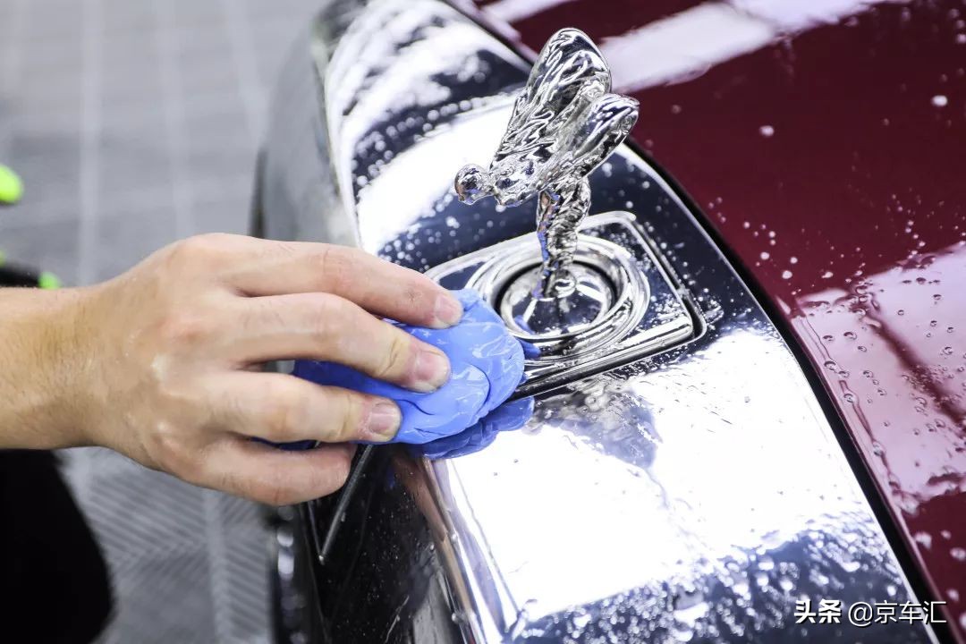 全球限量劳斯莱斯幻影龙版,全球限量版劳斯莱斯老爷车敞篷