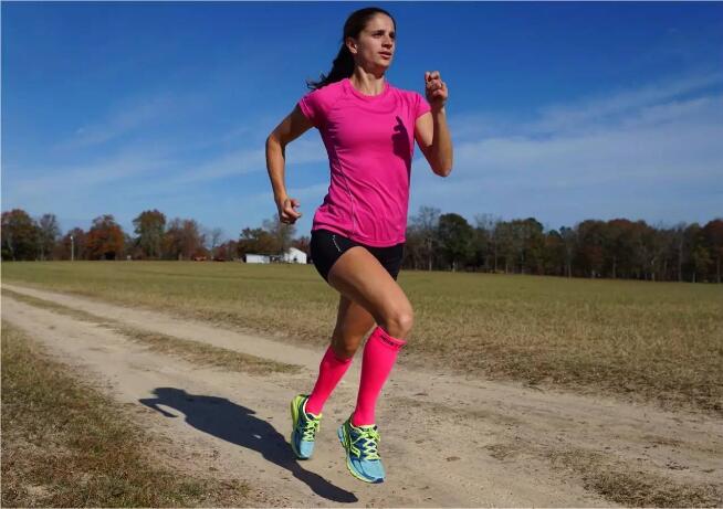 压缩袜的危害,长筒压缩袜有什么作用