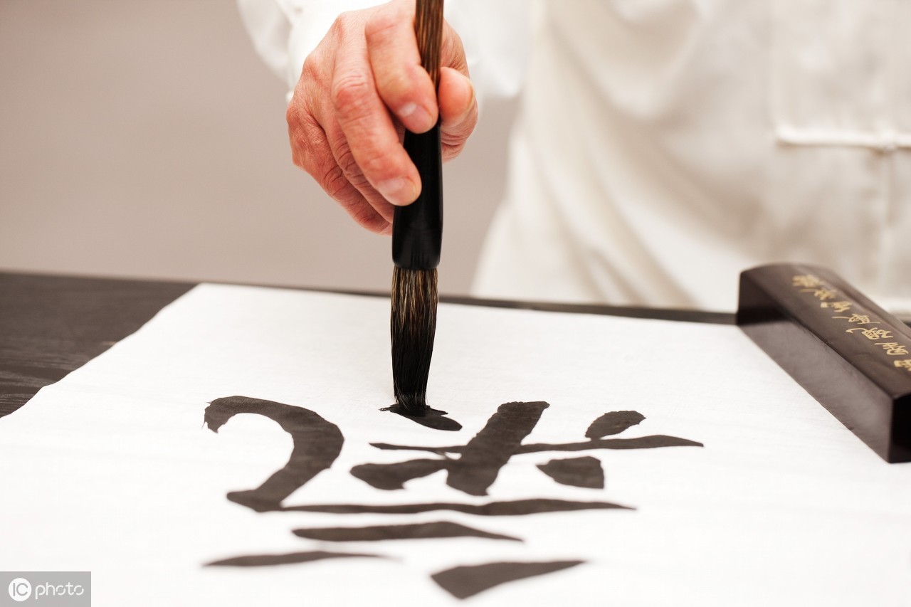 代购怎么做才能更成功,做代购新手入门怎么发圈