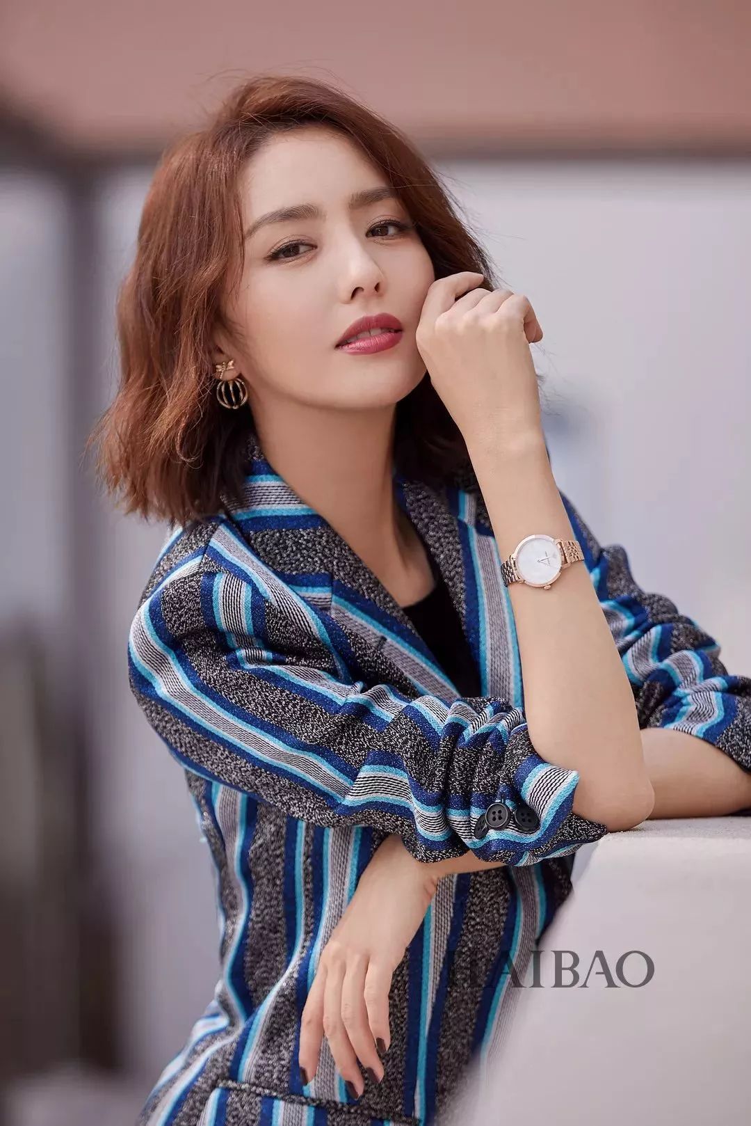 佟丽娅同款化妆品,阿玛尼满天星佟丽娅同款