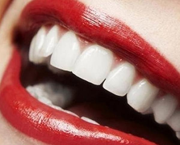 牙龈一直肿胀出血怎么办,牙龈肿胀怎么治疗最快