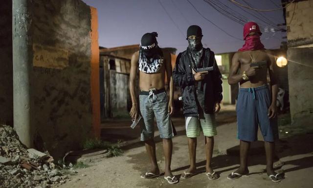 金砖巴西历史,褪色的金砖巴西