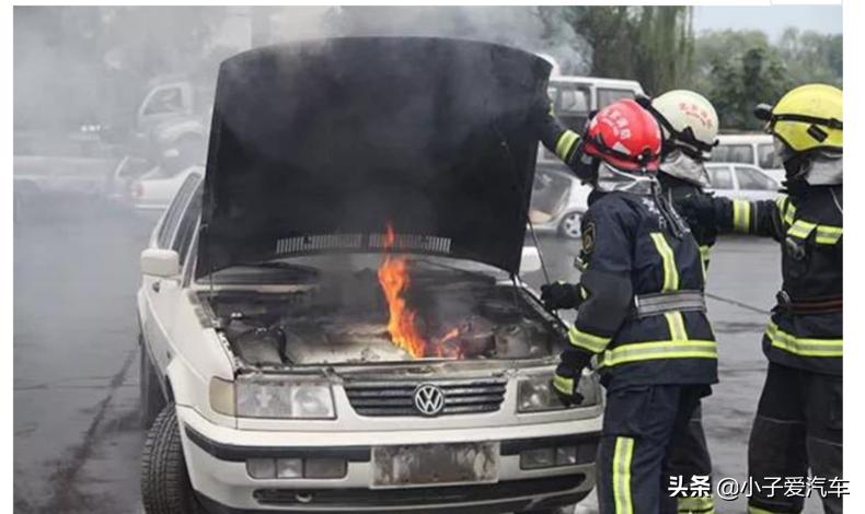 炎热的夏天车子暴晒要不要套罩子,夏天车子在外面暴晒会损失油吗
