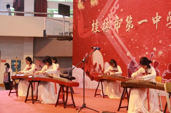 桂林迎新晚会,桂林师专新生汇演