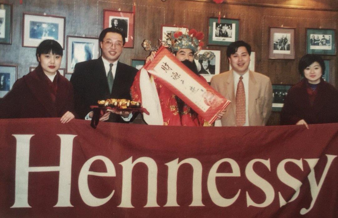 天津夜生活玩什么好,天津酒吧夜生活实拍