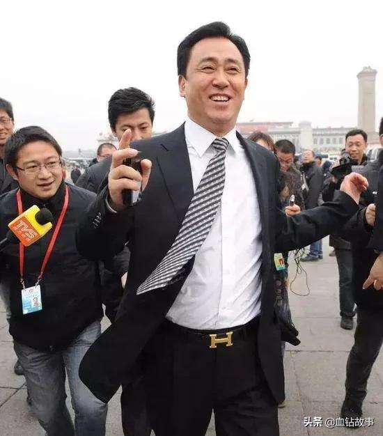 许家印香港富豪,恒大许家印与香港富豪