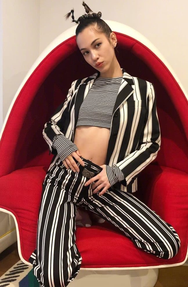 水原希子短发要烫吗,水原希子的发型怎么做