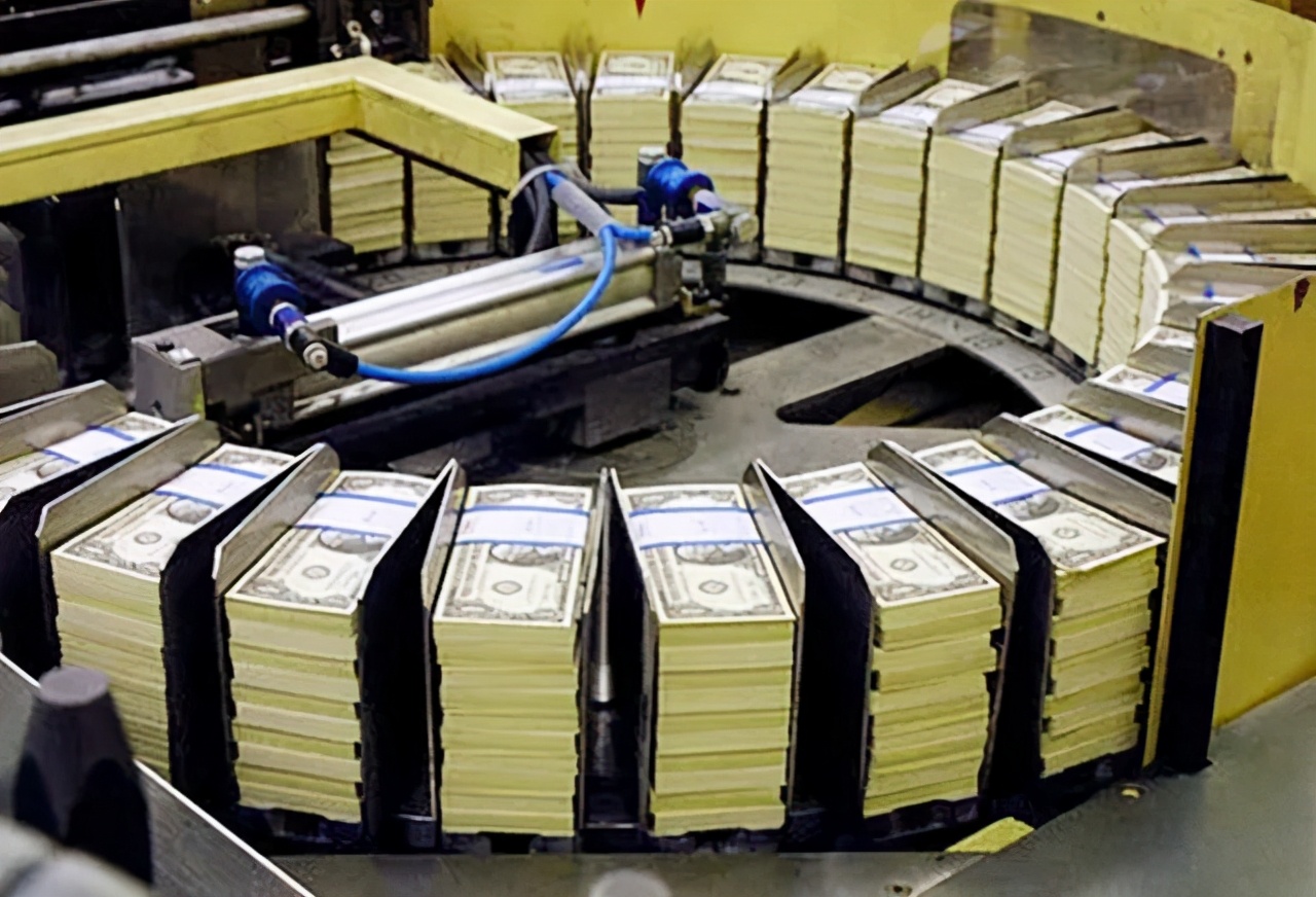 抛售美国国债换回的是美金吗,中国抛售美国国债是什么意思