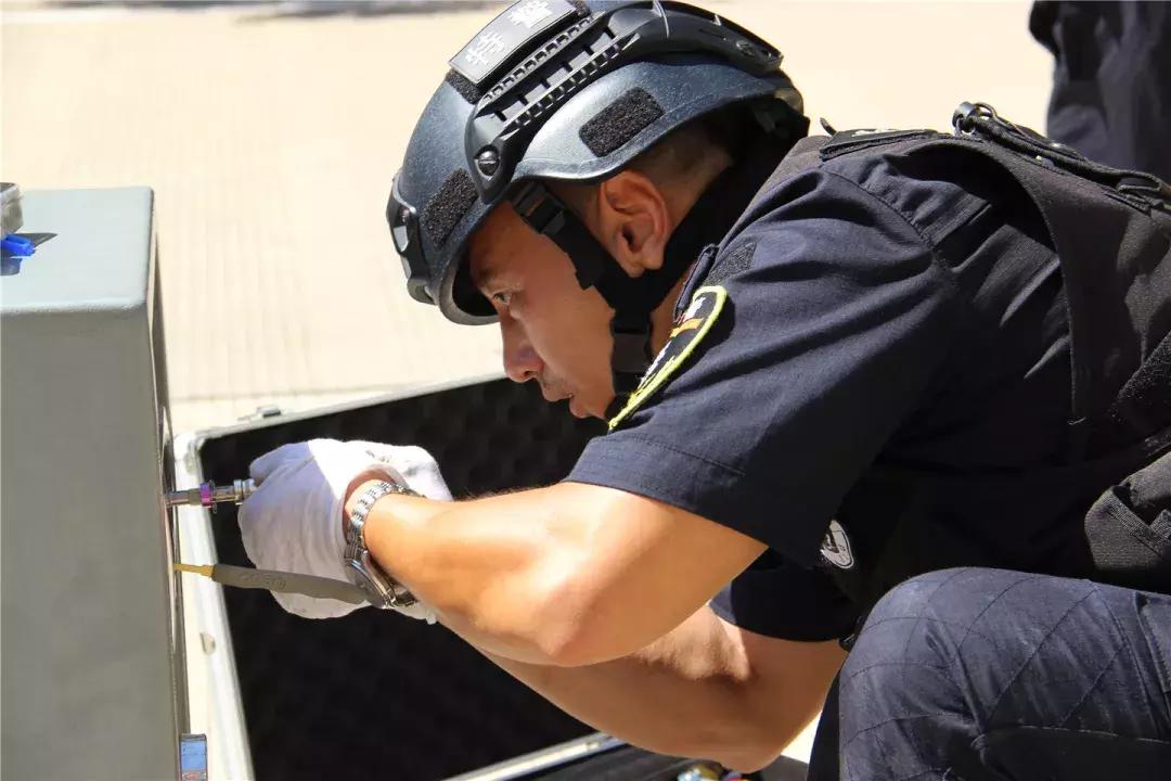 微靖江,野狼突击队靖江