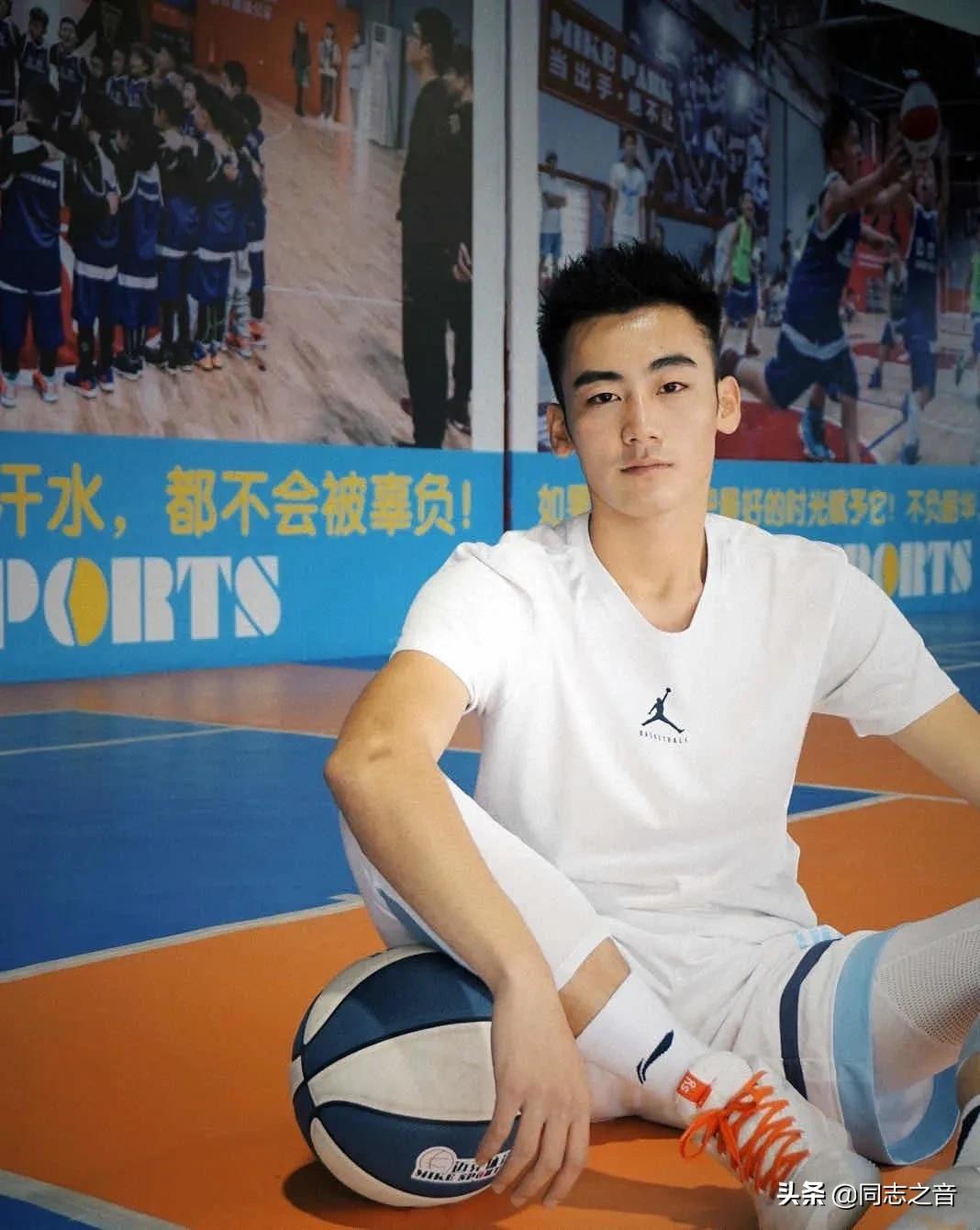 白袜体育篮球生,白袜荷尔蒙