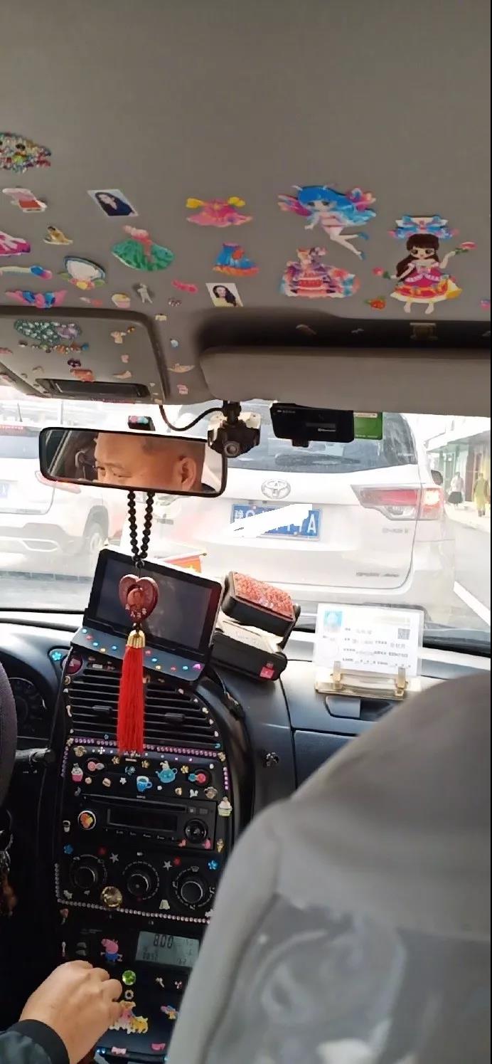 真鳄鱼皮鞋搞笑,鳄鱼皮鞋搞笑视频