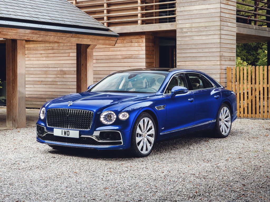 为什么同样的车型都不同配置,为什么同样配置的车比4s店优惠高