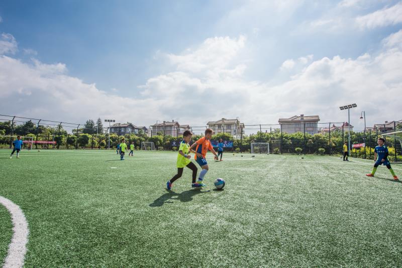 免费体验足球培训,免费体验足球课程
