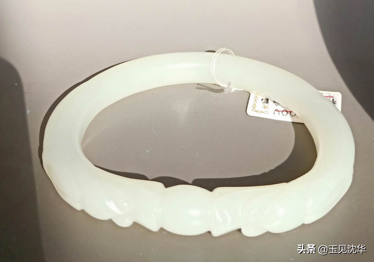 美人如玉手镯的花样,美人如玉翡翠手镯