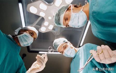 癌症手术后复发还能再次手术吗,癌症术后一年复发转移该怎么治疗