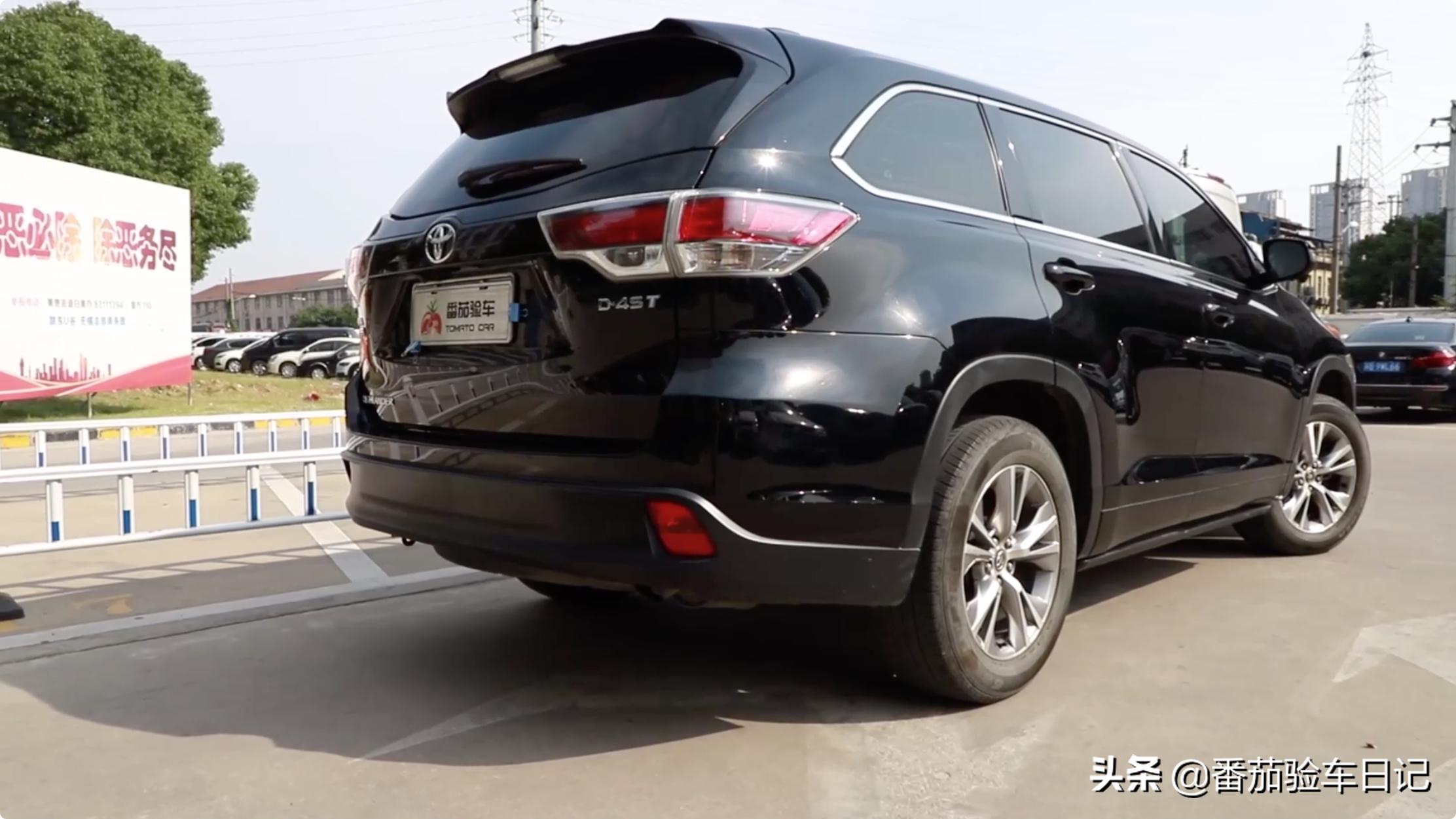 帮客户检测不到两年的丰田汉兰达，价格略高但是车况很值