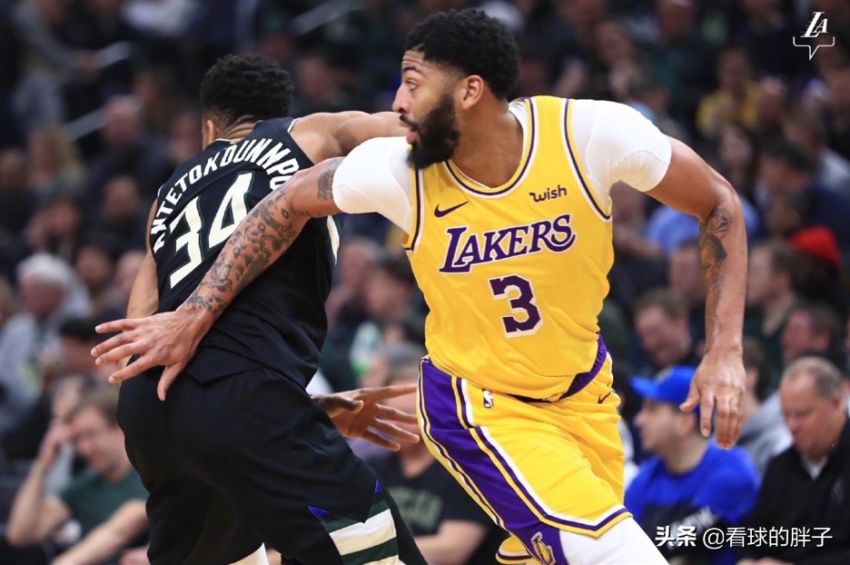 詹姆斯拼尽全力还是输了,詹姆斯拼尽全力救球