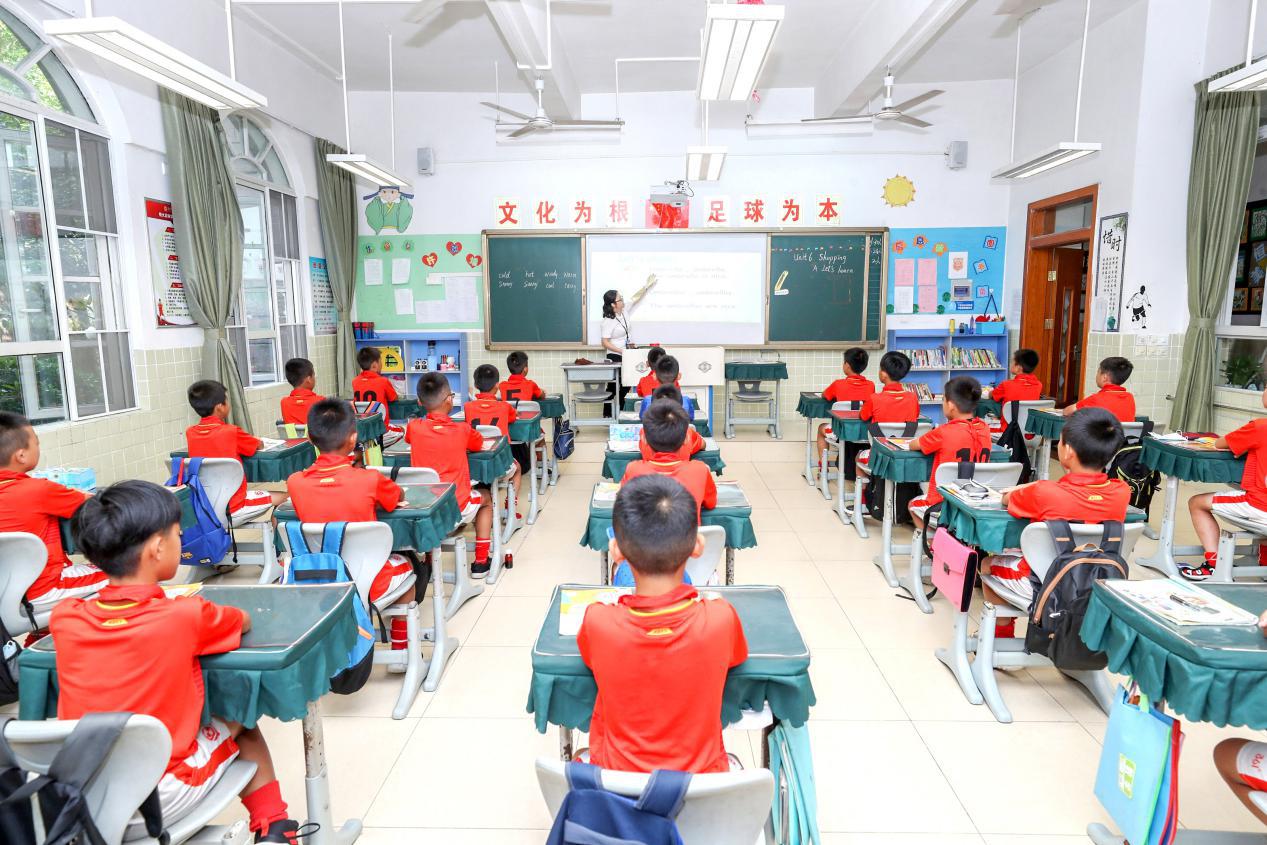 恒大足校优点冠绝中国青训,广州恒大足校成熟青训体系