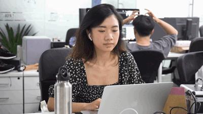 单手开盖无螺纹水杯,按压式自动开盖水杯