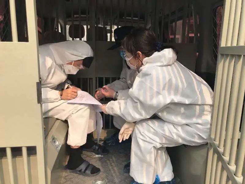 《身边榜样》,身边平凡榜样