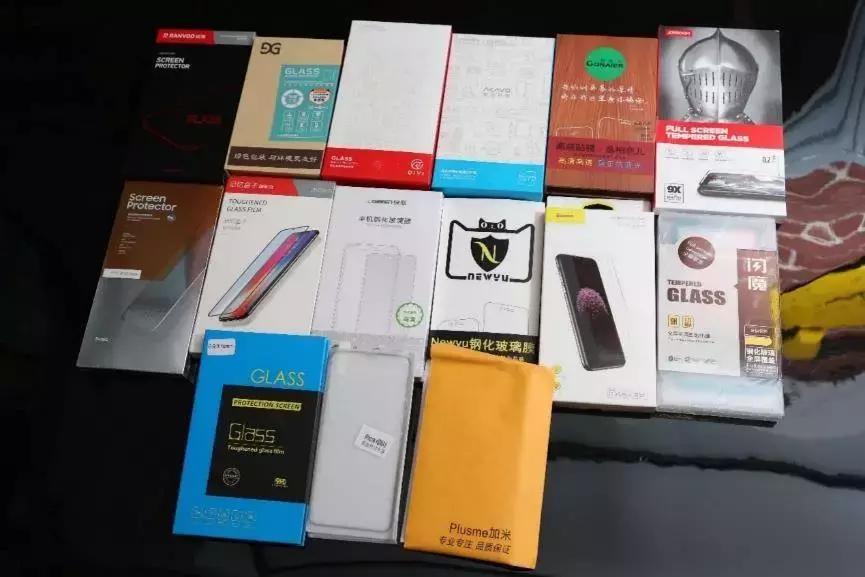 iphone最好贴什么样的钢化膜,iphone13钢化玻璃膜